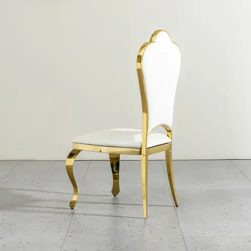 GRAND MEDALLION DINING CHAIR_4.webp