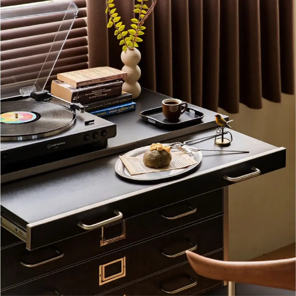 MOULAR MEDIEVAL CREAM-COLORED CABINET WITH 6 DRAWERS FILING CABINET_4.webp